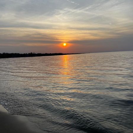 Wasaga Motel Inn Wasaga Beach Luaran gambar